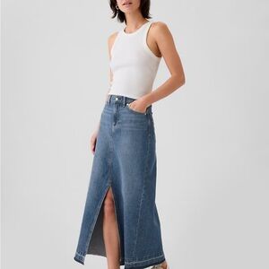 NWT GAP Blue Denim Jean Maxi Skirt 27